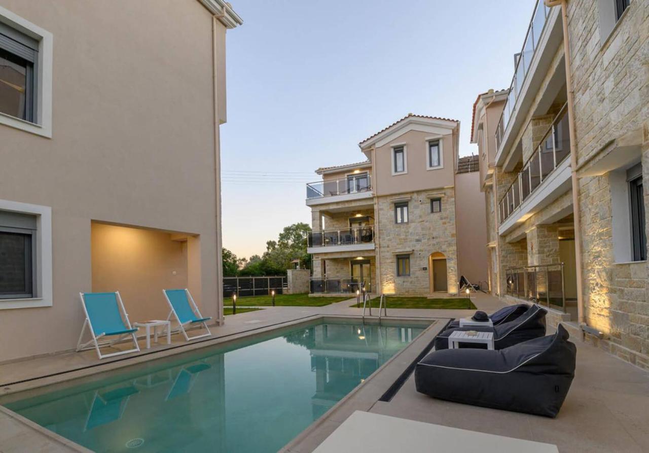 Momento Luxury Apartments Walking Distance From The Beach Nikiana Exterior photo