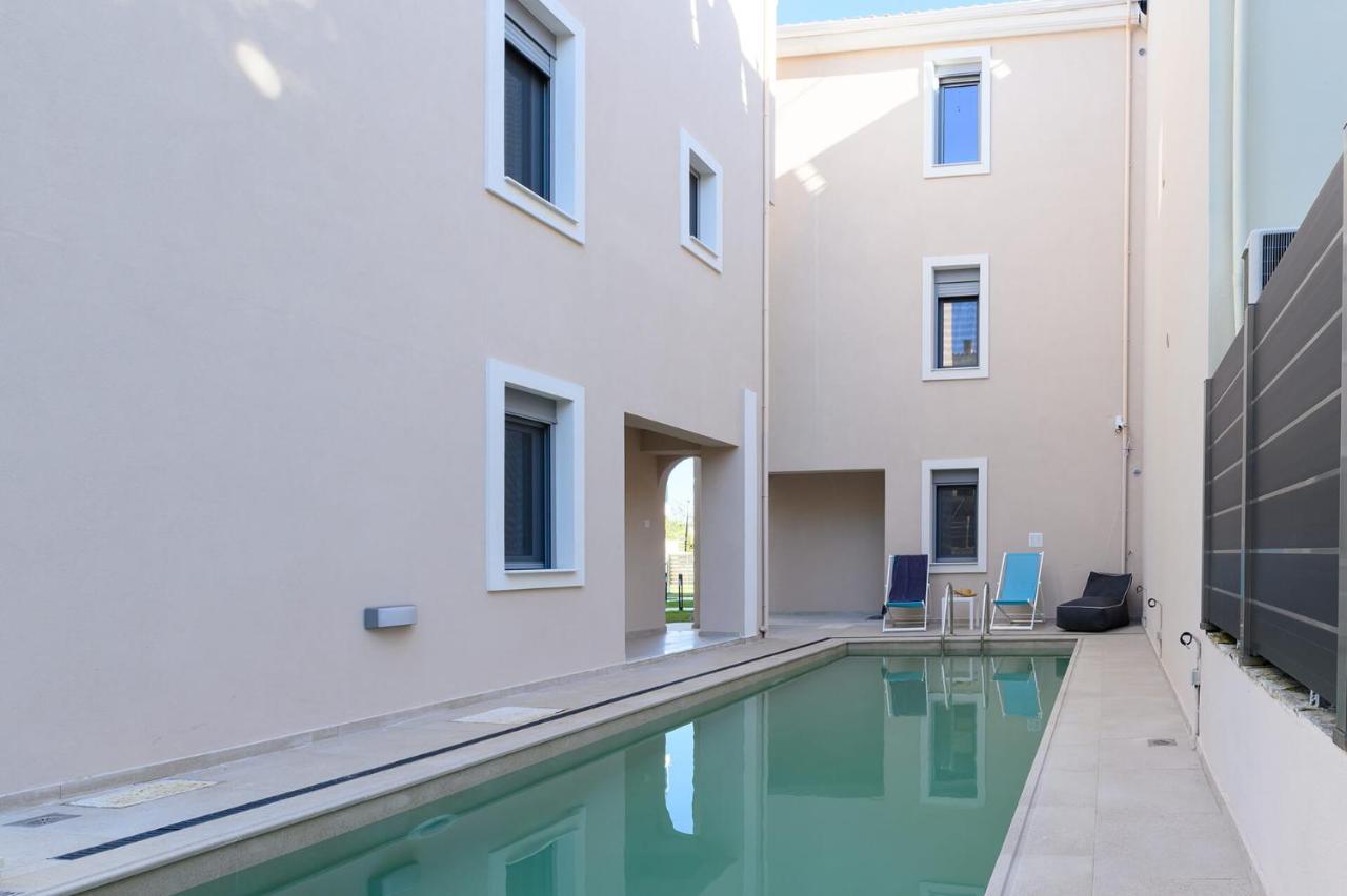 Momento Luxury Apartments Walking Distance From The Beach Nikiana Exterior photo