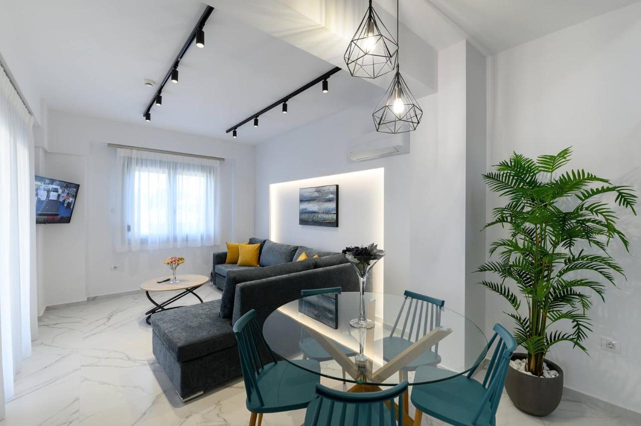 Momento Luxury Apartments Walking Distance From The Beach Nikiana Exterior photo