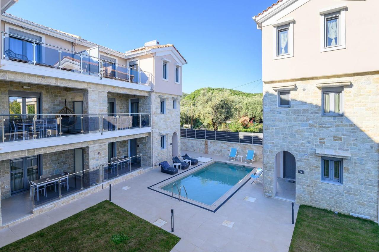 Momento Luxury Apartments Walking Distance From The Beach Nikiana Exterior photo