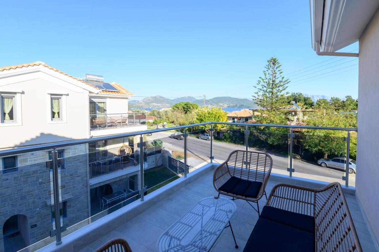 Momento Luxury Apartments Walking Distance From The Beach Nikiana Exterior photo
