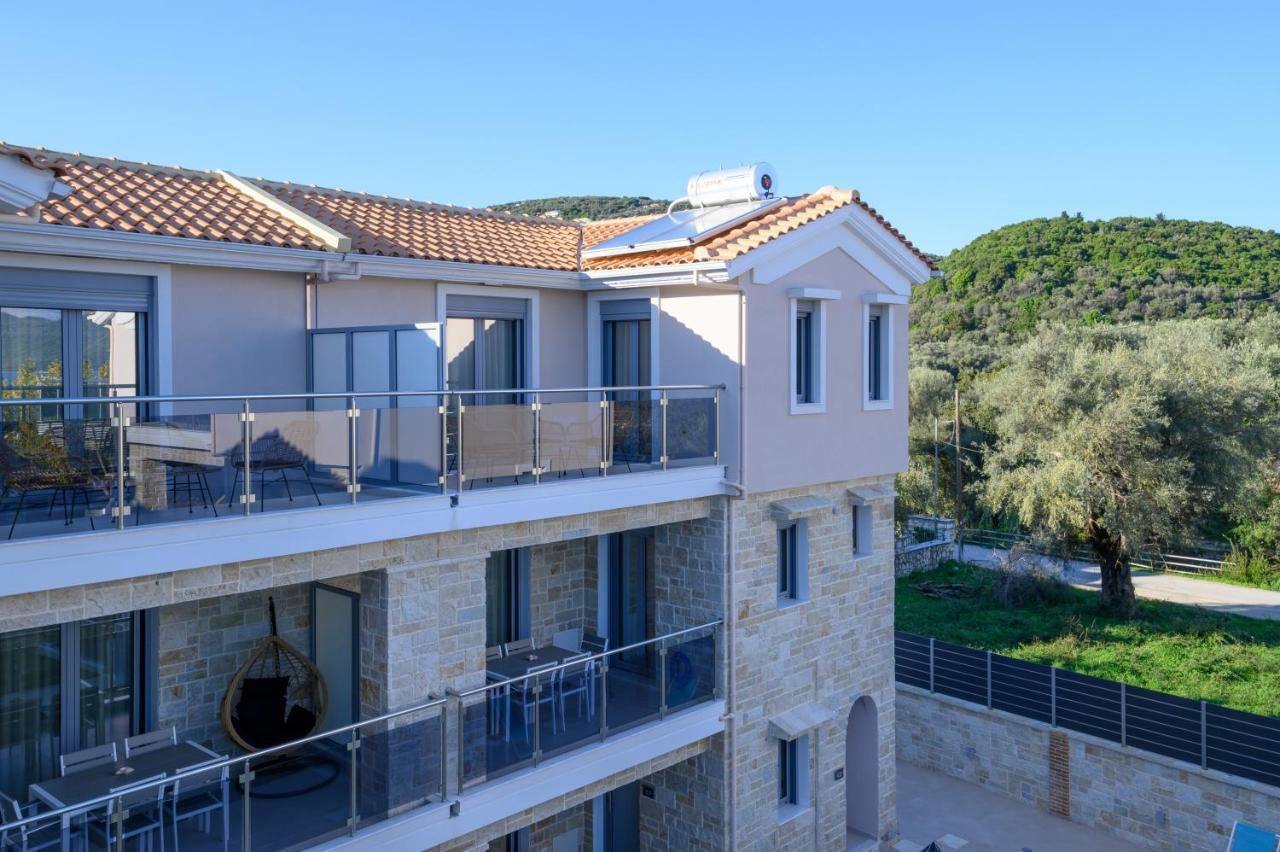 Momento Luxury Apartments Walking Distance From The Beach Nikiana Exterior photo