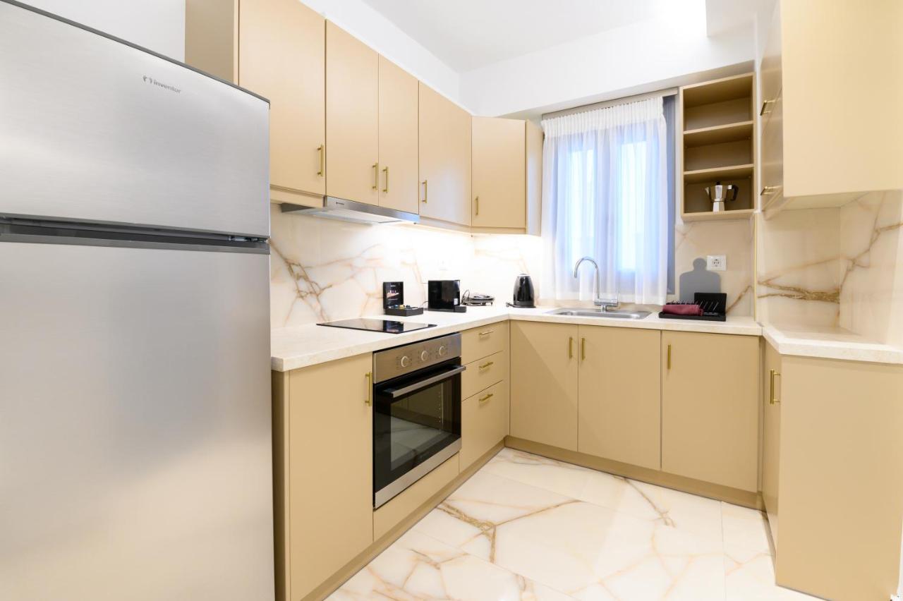 Momento Luxury Apartments Walking Distance From The Beach Nikiana Exterior photo